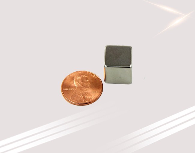 強磁鐵.jpg 強磁鐵.jpg