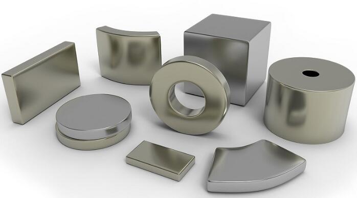 購買(mǎi)強力磁鐵性能檔次要根據自身情況理性選擇