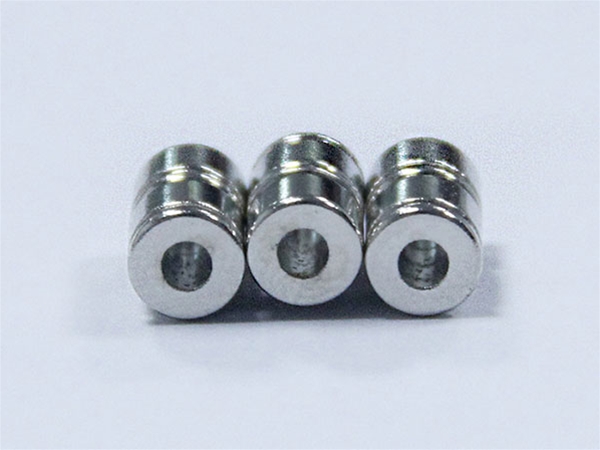 圓柱形穿孔強磁                                